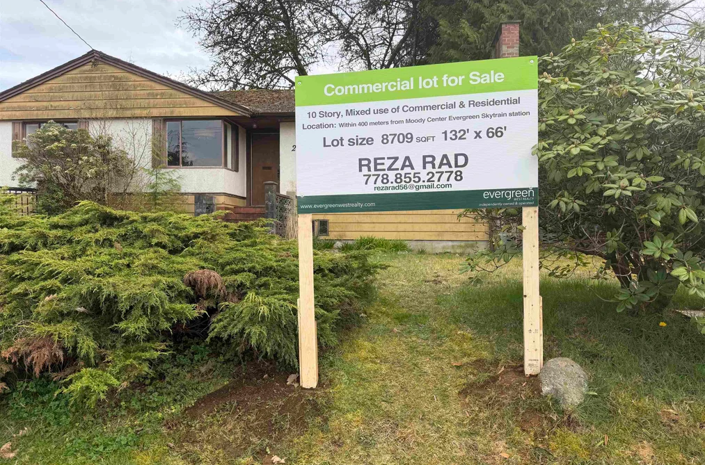 2811 ST JOHNS STREET, Port Moody BC V3H 2B9, Port Moody BC — Residential for Sale - Photo 4