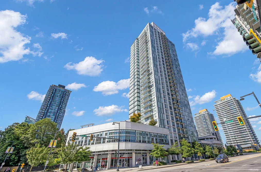 Condo for sale at 2812 13398 104 Avenue Surrey British Columbia - MLS: R3113564