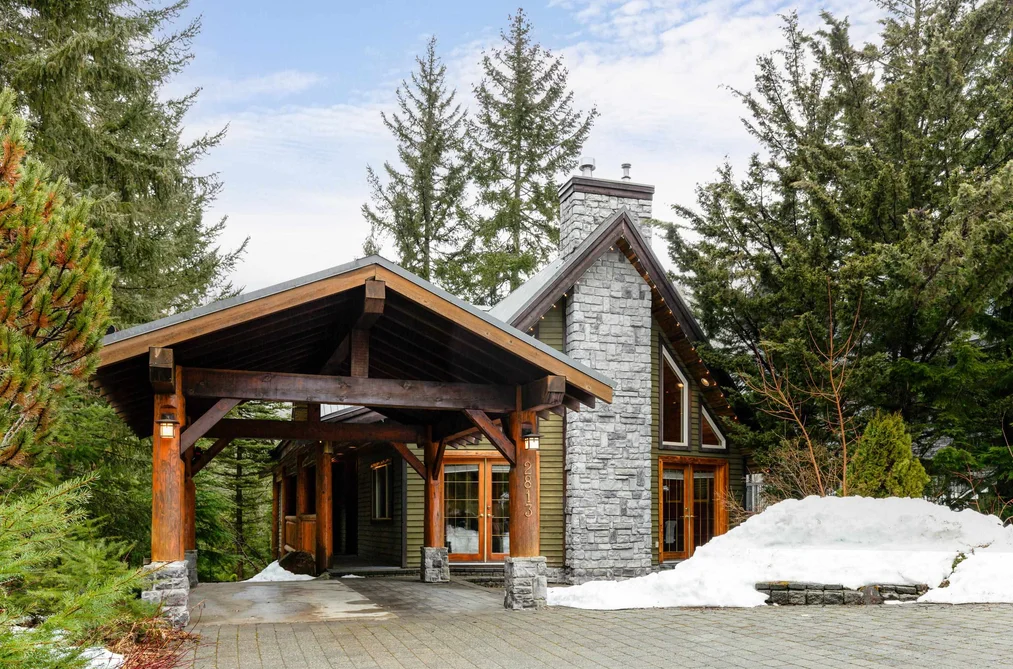 House for sale at 2813 Clifftop Lane Whistler British Columbia - MLS: R3099418