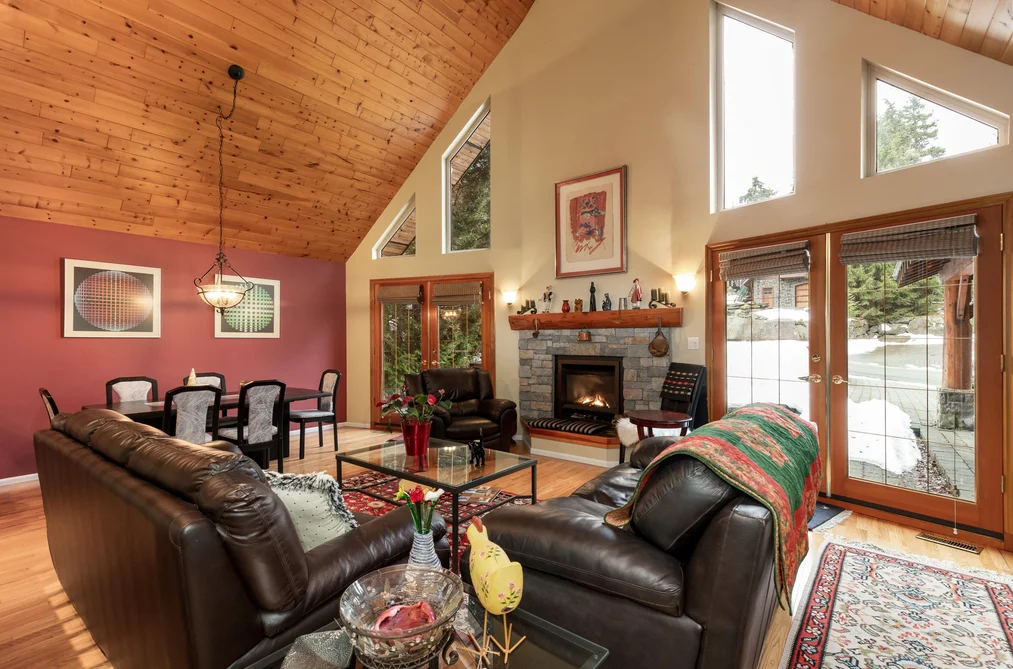 2813 CLIFFTOP LANE, Whistler BC V8E 0A8, Whistler BC — Residential for Sale - Photo 4