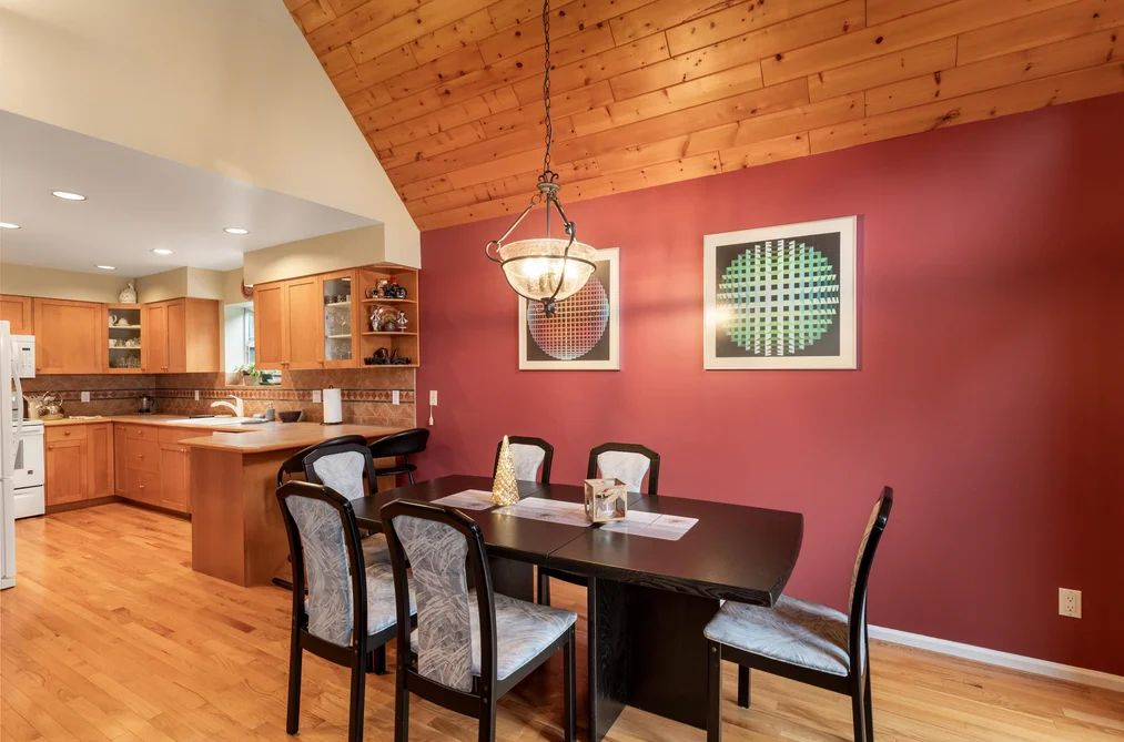 2813 CLIFFTOP LANE, Whistler BC V8E 0A8, Whistler BC — Residential for Sale - Photo 7