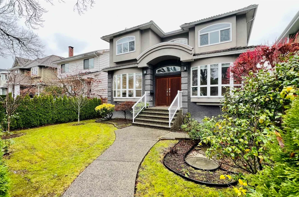 House for sale at 2813 W 21st Avenue Vancouver British Columbia - MLS: R3138741