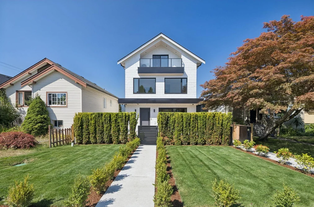Half Duplex for sale at 1 2815 Trinity Street Vancouver British Columbia - MLS: R3151769
