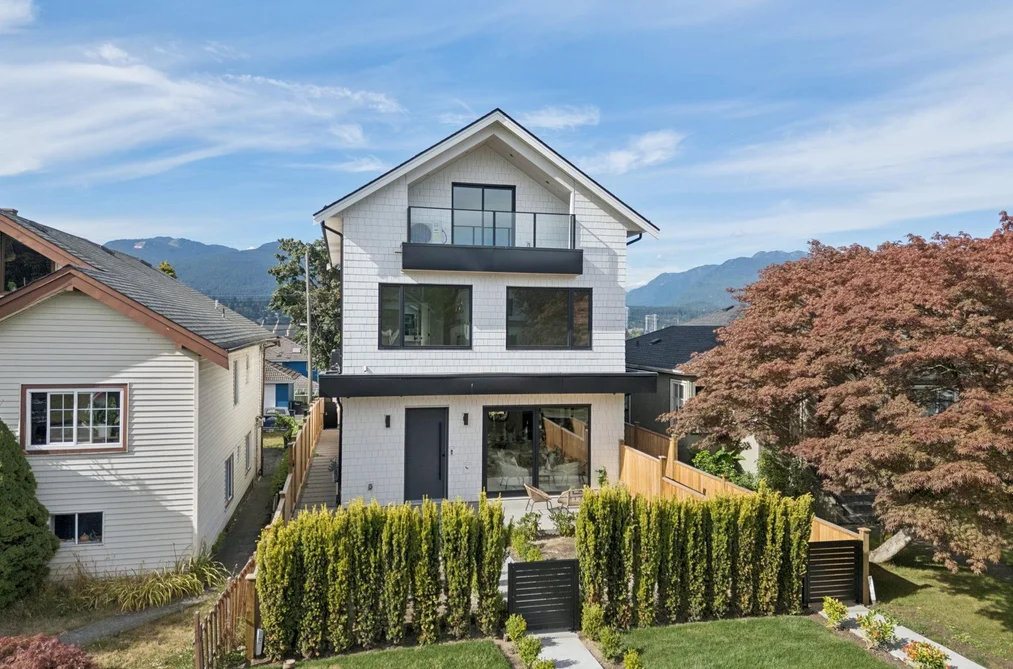 Half Duplex for sale at 1 2815 Trinity Street Vancouver British Columbia - MLS: R3151769