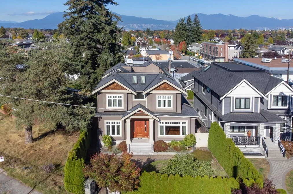 House for sale at 2817 Oliver Crescent Vancouver British Columbia - MLS: R3106742