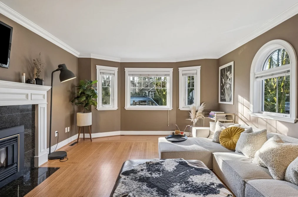 2819 W 13TH AVENUE, Vancouver BC V6K 2T6, Vancouver BC — Residential for Sale - Photo 2
