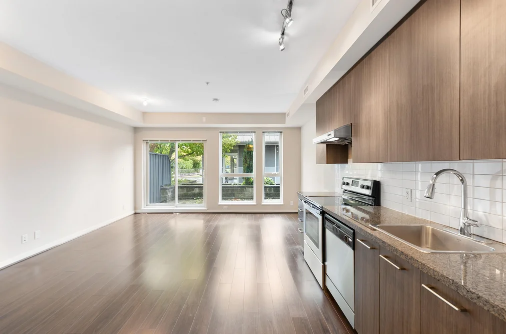 Condo for sale at 282 4133 Stolberg Street Richmond British Columbia - MLS: R3101334