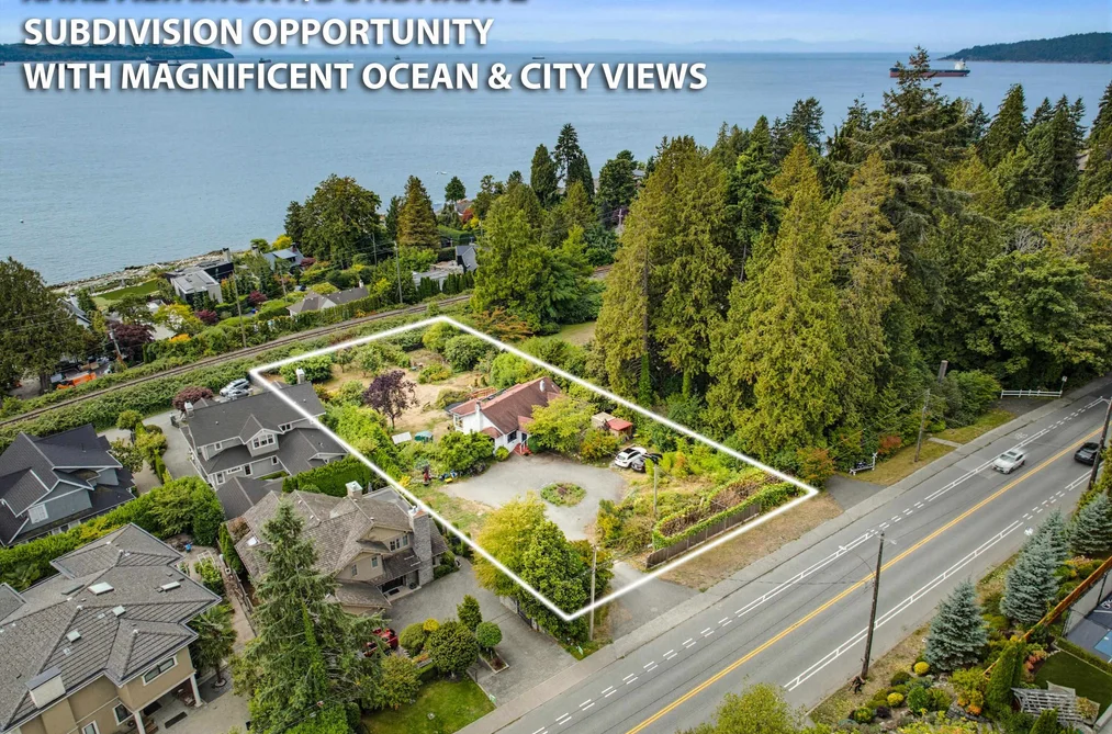 House for sale at 2820 Marine Drive West Vancouver British Columbia - MLS: R3166669