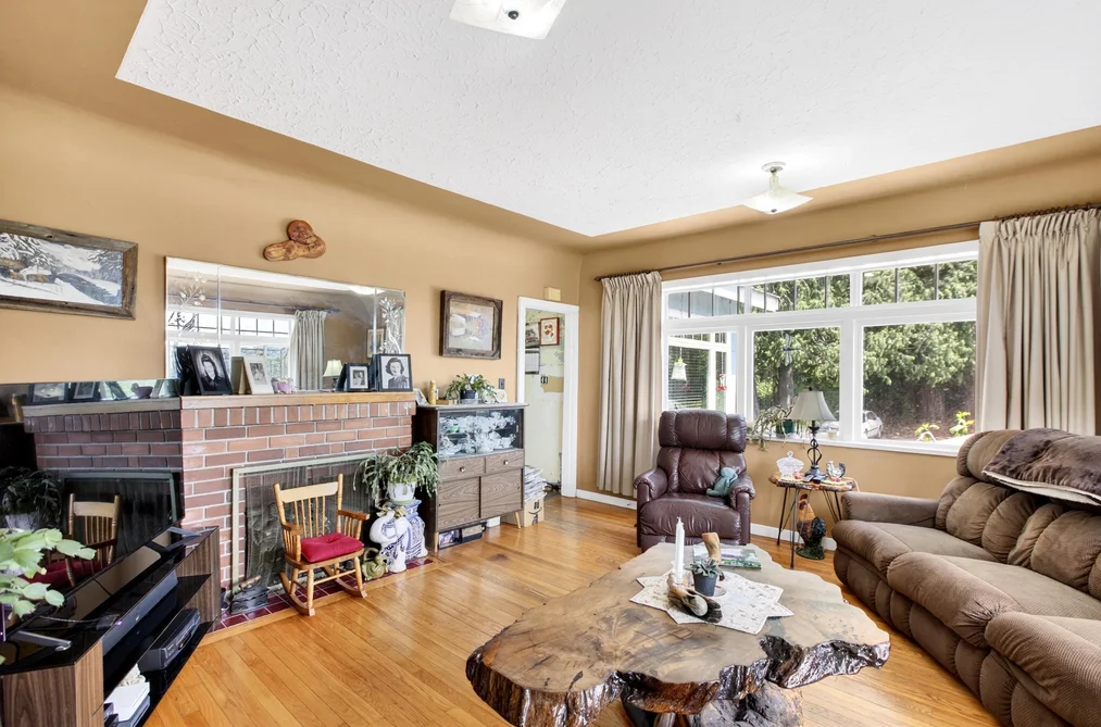 28203 LOUGHEED HIGHWAY, Maple Ridge BC V2W 1L1, Maple Ridge BC — Residential for Sale — Photo 17 of 40
