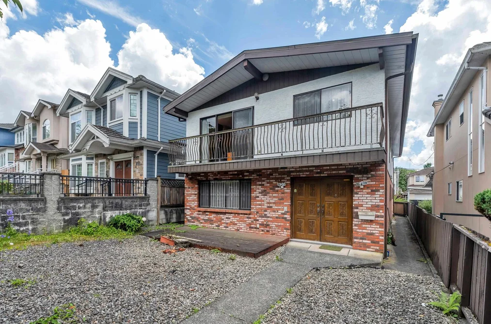 2848 E 42ND AVENUE, Vancouver BC V5R 2Y4, Vancouver BC — Residential for Sale - Photo 2