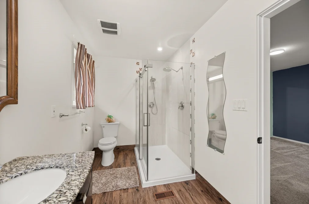 2866 Mountview Street, Abbotsford, BC - House for Sale - Photo 20 of 40 2866 Mountview Street, Abbotsford, BC - House for Sale - Photo 20 of 40