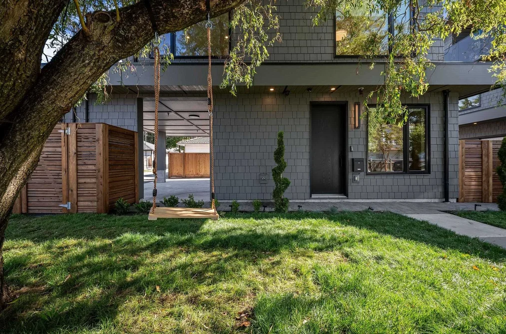 Half Duplex for sale at 2866 Semlin Drive Vancouver British Columbia - MLS: R3167766