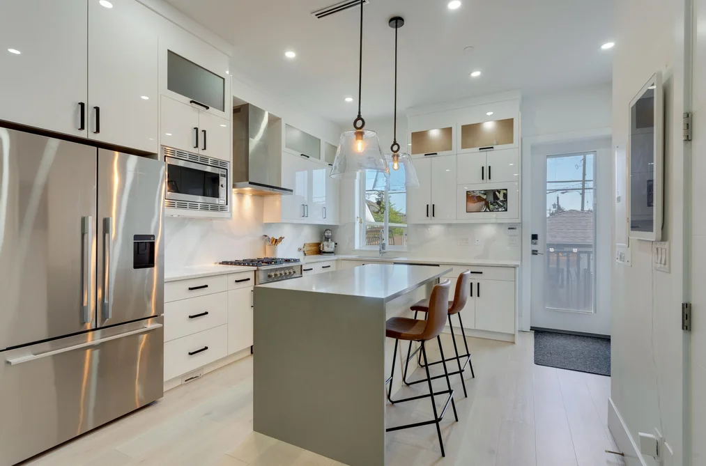 Half Duplex for sale at 2868 E 49th Avenue Vancouver British Columbia - MLS: R3120015