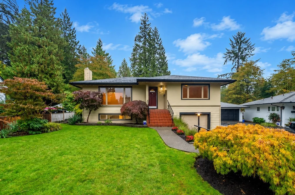 House for sale at 2870 Thorncliffe Drive North Vancouver British Columbia - MLS: R3137438