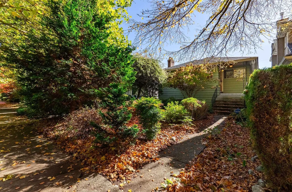 2878 W 14th Ave, Vancouver, BC - MLS: R3176959