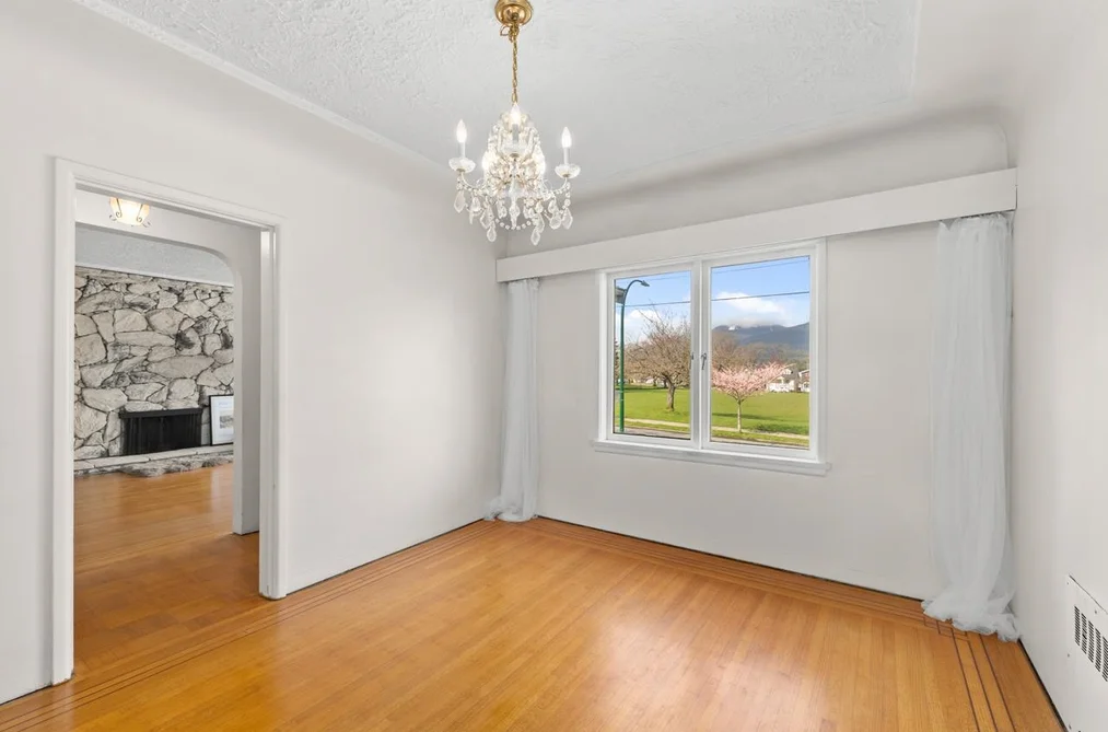 2880 OXFORD STREET, Vancouver BC V5K 1N6, Vancouver BC — Residential for Sale - Photo 6