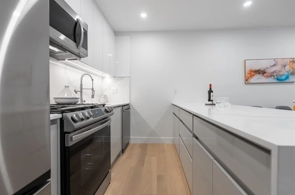 2881 E Georgia Street, Vancouver, BC - Half Duplex for Sale - Photo 8 of 34 2881 E Georgia Street, Vancouver, BC - Half Duplex for Sale - Photo 8 of 34