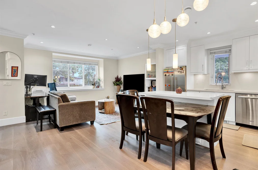 2885 E 41st Avenue, Vancouver, BC - Townhouse for Sale - Photo 11 of 30 2885 E 41st Avenue, Vancouver, BC - Townhouse for Sale - Photo 11 of 30