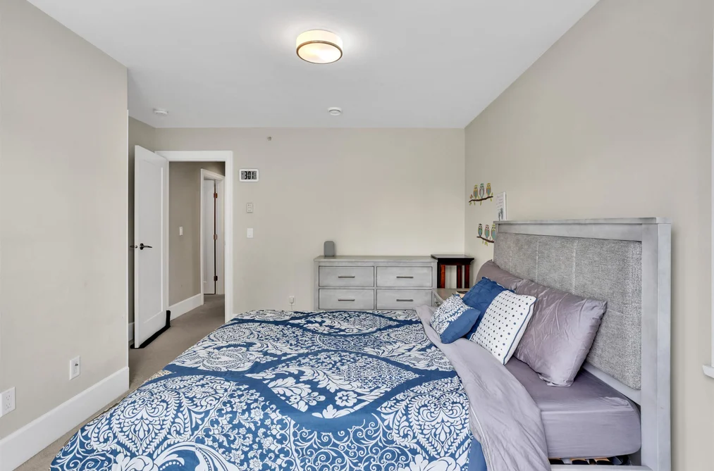 2885 E 41st Avenue, Vancouver, BC - Townhouse for Sale - Photo 18 of 30 2885 E 41st Avenue, Vancouver, BC - Townhouse for Sale - Photo 18 of 30