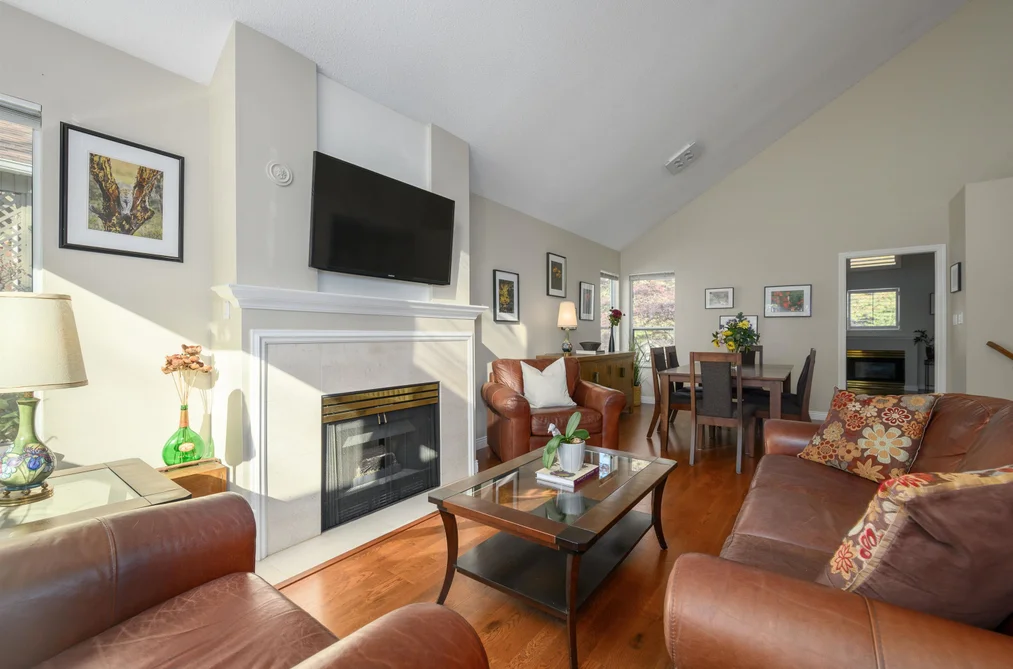 29 4055 INDIAN RIVER DRIVE, North Vancouver BC V7G 2R7, North Vancouver BC — Residential for Sale - Photo 2