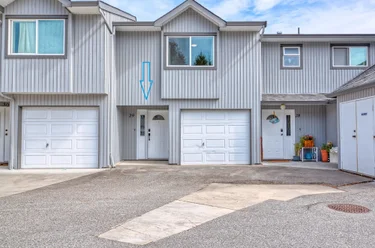 5761 Wharf Ave Unit 29, Sechelt, BC - MLS: R3164716