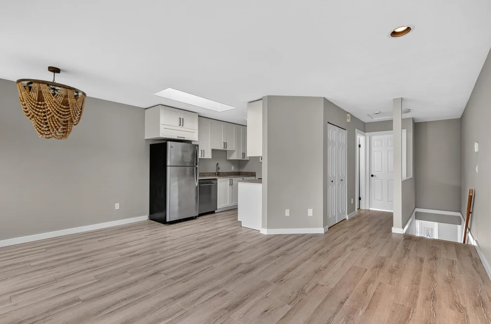 29-5761 Wharf Avenue, Sechelt, BC - Townhouse for Sale - Photo 10 of 40 29-5761 Wharf Avenue, Sechelt, BC - Townhouse for Sale - Photo 10 of 40