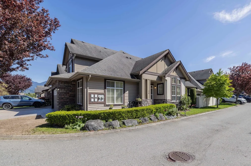 29 6577 SOUTHDOWNE PLACE, Chilliwack BC V2R 0H4, Chilliwack BC — Residential for Sale - Photo 2