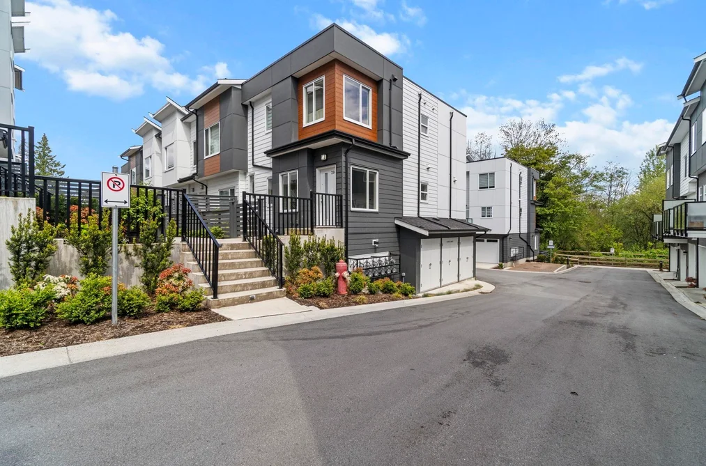 Townhouse for sale at 29 9652 162a Street Surrey British Columbia - MLS: R3126308