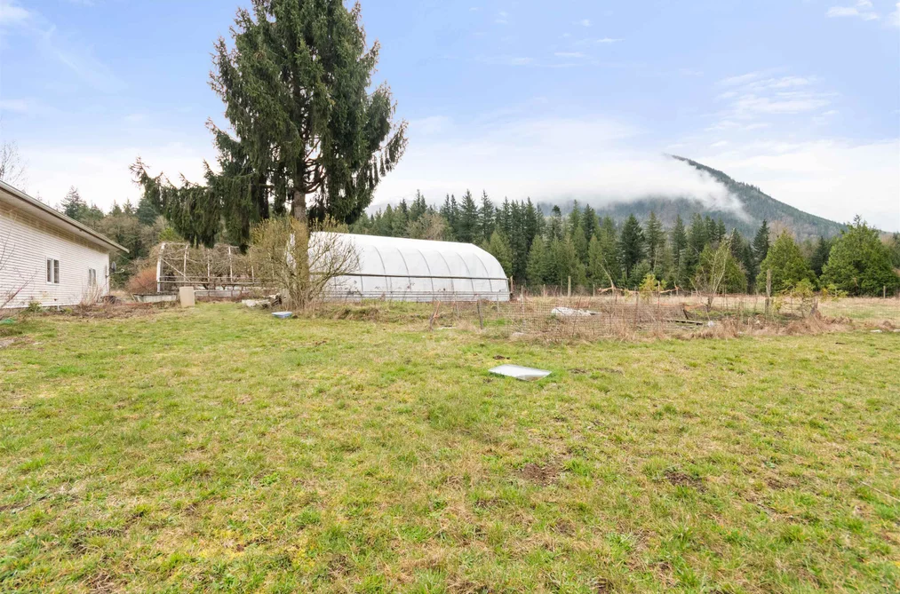 290 COLTER ROAD, Columbia Valley BC V2R 5B8, Columbia Valley BC — Residential for Sale - Photo 6
