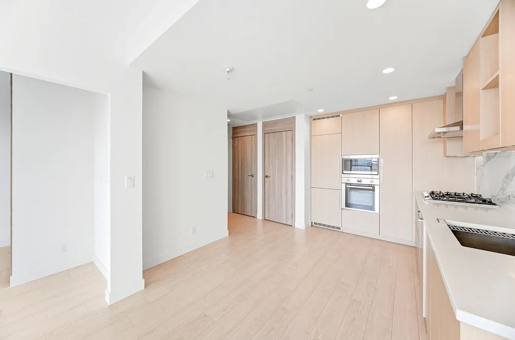 2901 4880 LOUGHEED HIGHWAY, Burnaby BC V5C 0N1, Burnaby BC — Residential for Sale — Photo 18 of 35