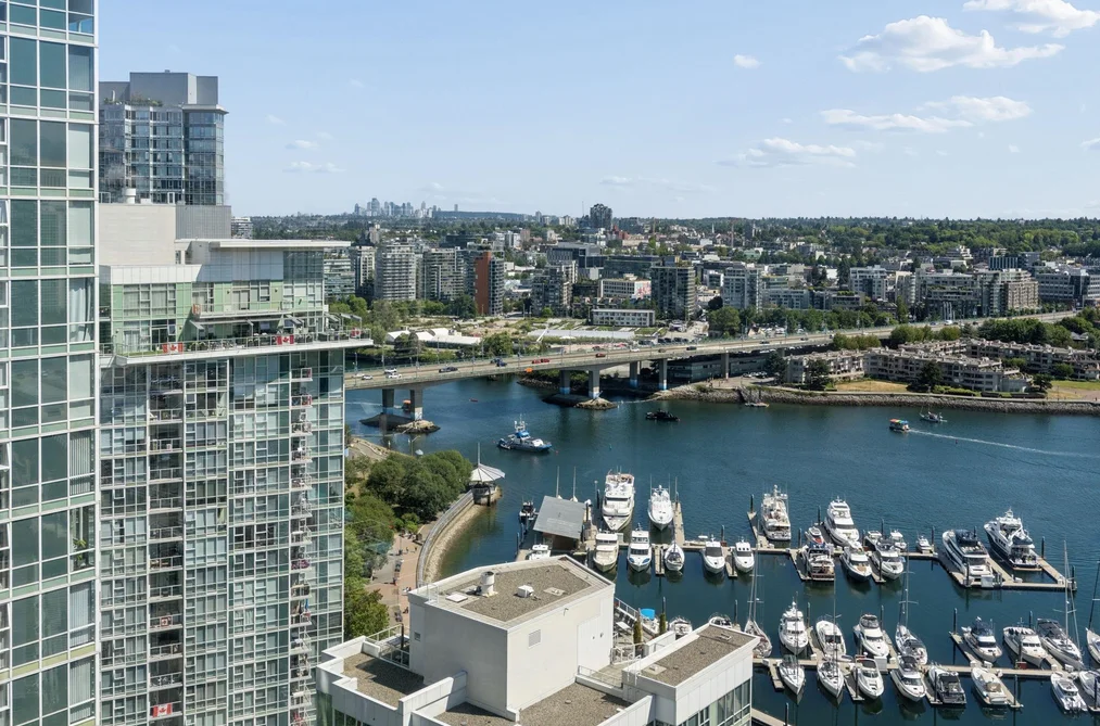 Condo for sale at 2905 198 Aquarius Mews Vancouver British Columbia - MLS: R3148653