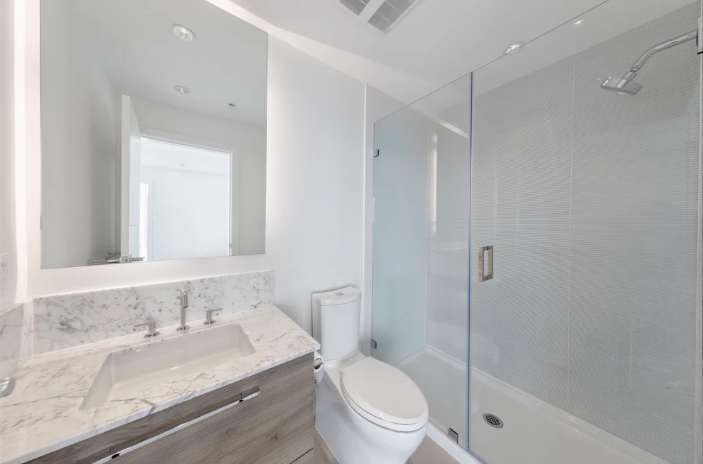 2908 7388 KINGSWAY, Burnaby, BC — Residential for Sale — Photo 16 of 36