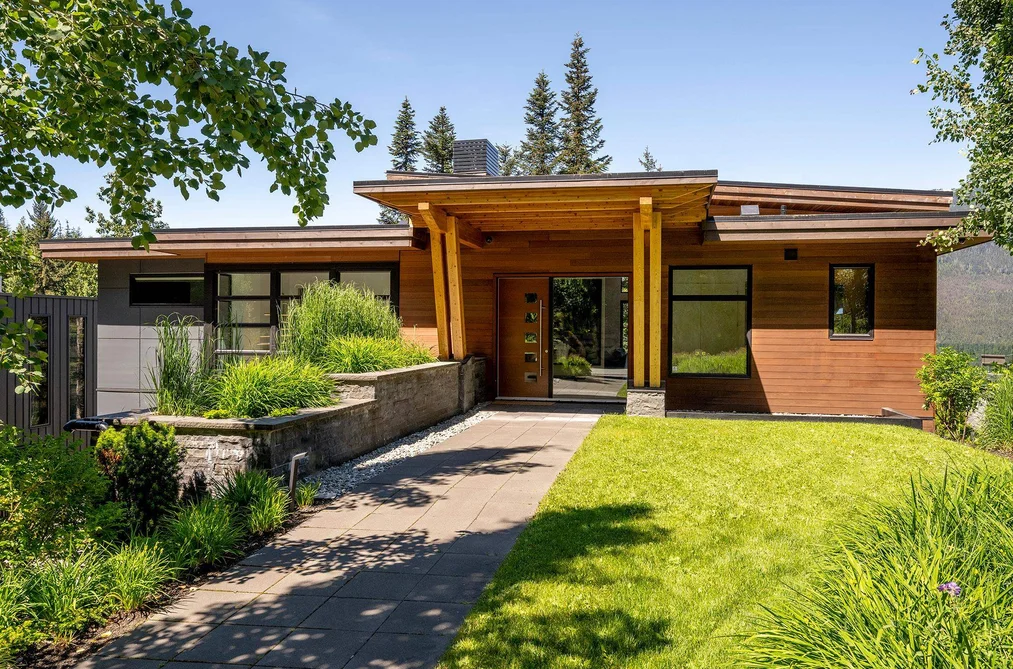 2909 KADENWOOD DRIVE, Whistler BC V8E 0L6, Whistler BC — Residential for Sale - Photo 2