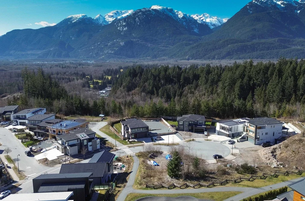 Property for sale at 2917 Snowberry Place Squamish British Columbia - MLS: R2976019