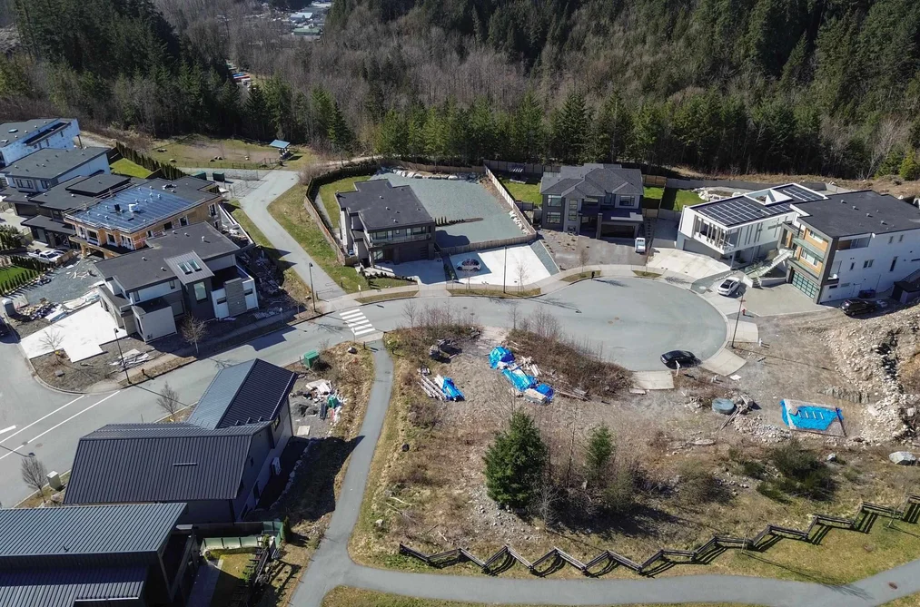2917 SNOWBERRY PLACE, Squamish BC V8B 1B3, Squamish BC — Land for Sale - Photo 2