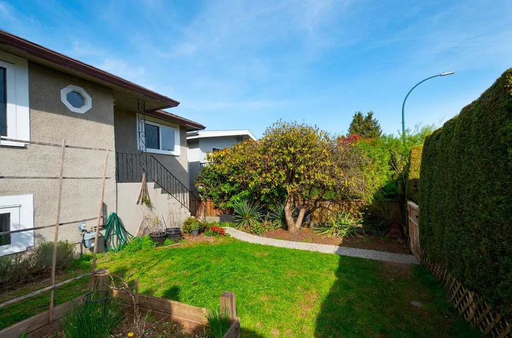 2925 MCGILL STREET, Vancouver BC V5K 1H8, Vancouver BC — Residential for Sale - Photo 4