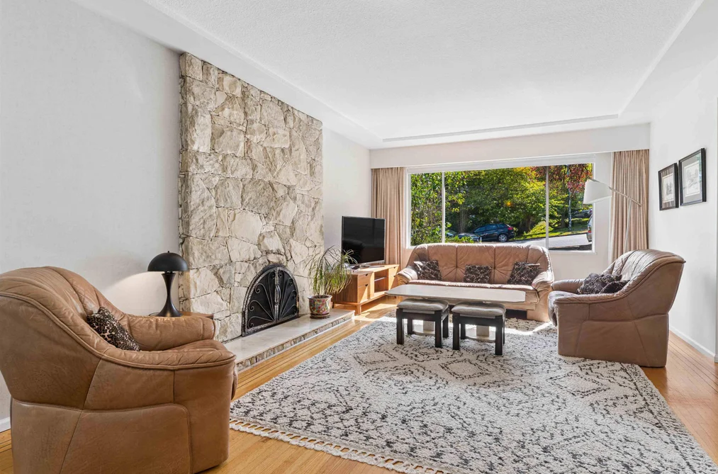 2925 W 24th Ave, Vancouver, BC - MLS: R3174667