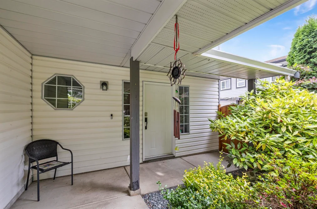 2928 264A STREET, Langley BC V4W 3B4, Langley BC — Residential for Sale - Photo 2