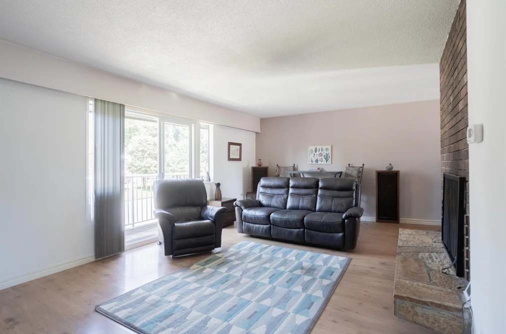 2930 SEFTON STREET, Port Coquitlam BC V3B 3P8, Port Coquitlam BC — Residential for Sale - Photo 2