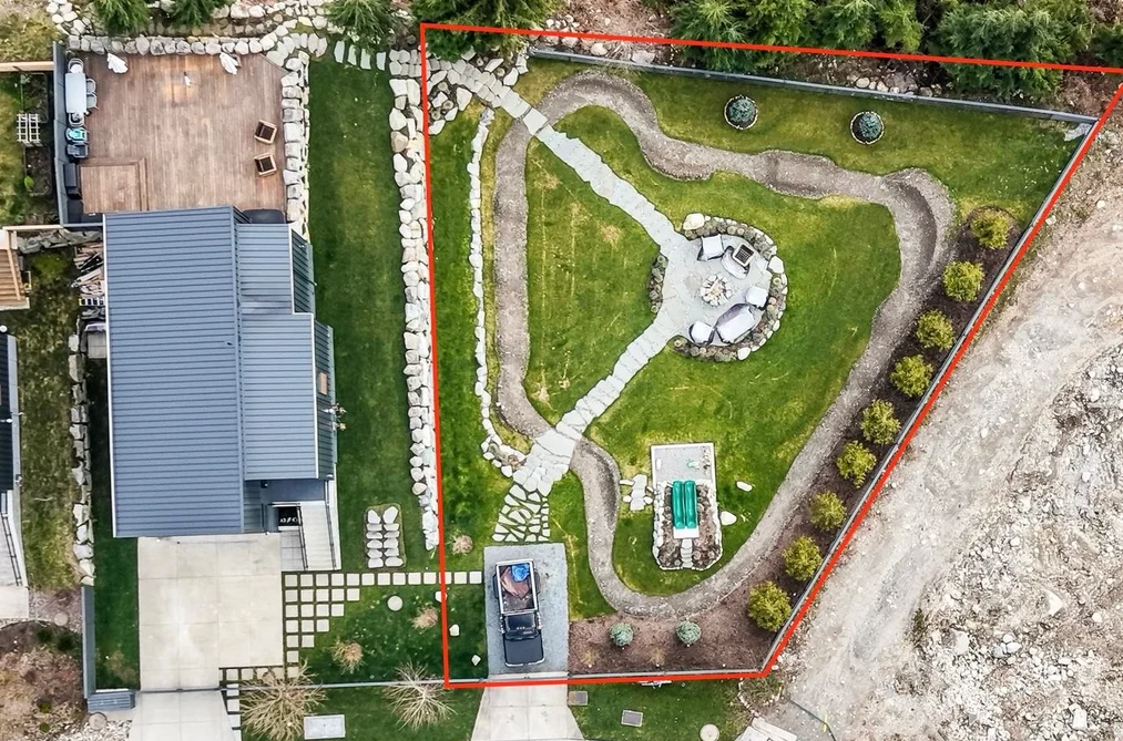 Property for sale at 2934 Huckleberry Drive Squamish British Columbia - MLS: R3105679