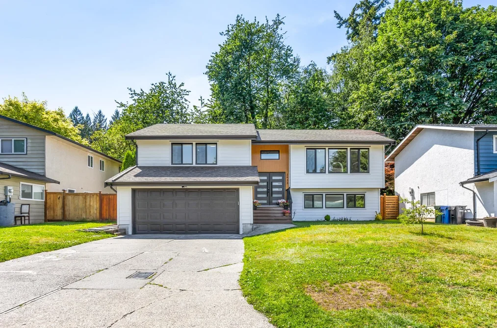 2935 CENTURY CRESCENT, Abbotsford BC V2S 5V3, Abbotsford BC — Residential for Sale - Photo 2