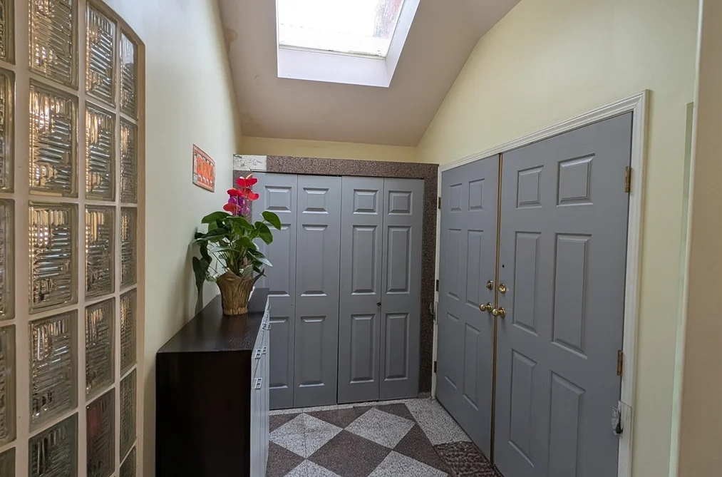 2935 E 17TH AVENUE, Vancouver BC V5M 2N4, Vancouver BC — Residential for Sale - Photo 2