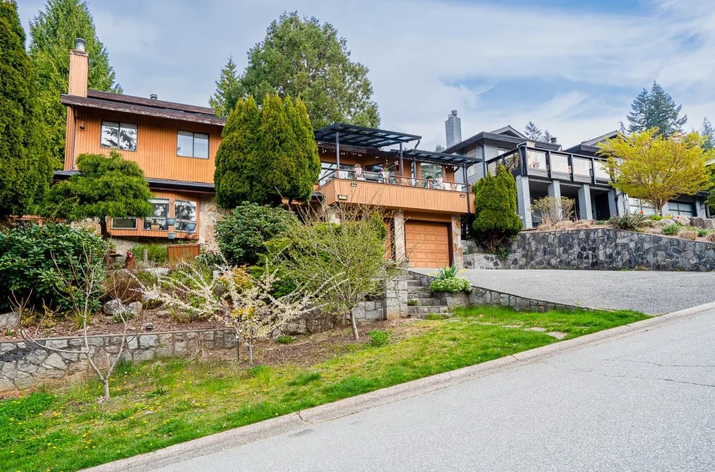 2940 DRESDEN WAY, North Vancouver BC V7H 1P6, North Vancouver BC — Residential for Sale - Photo 3