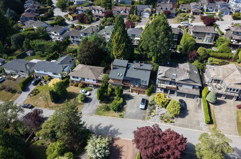 2940 DRESDEN WAY, North Vancouver BC V7H 1P6, North Vancouver BC — Residential for Sale — Photo 40 of 40