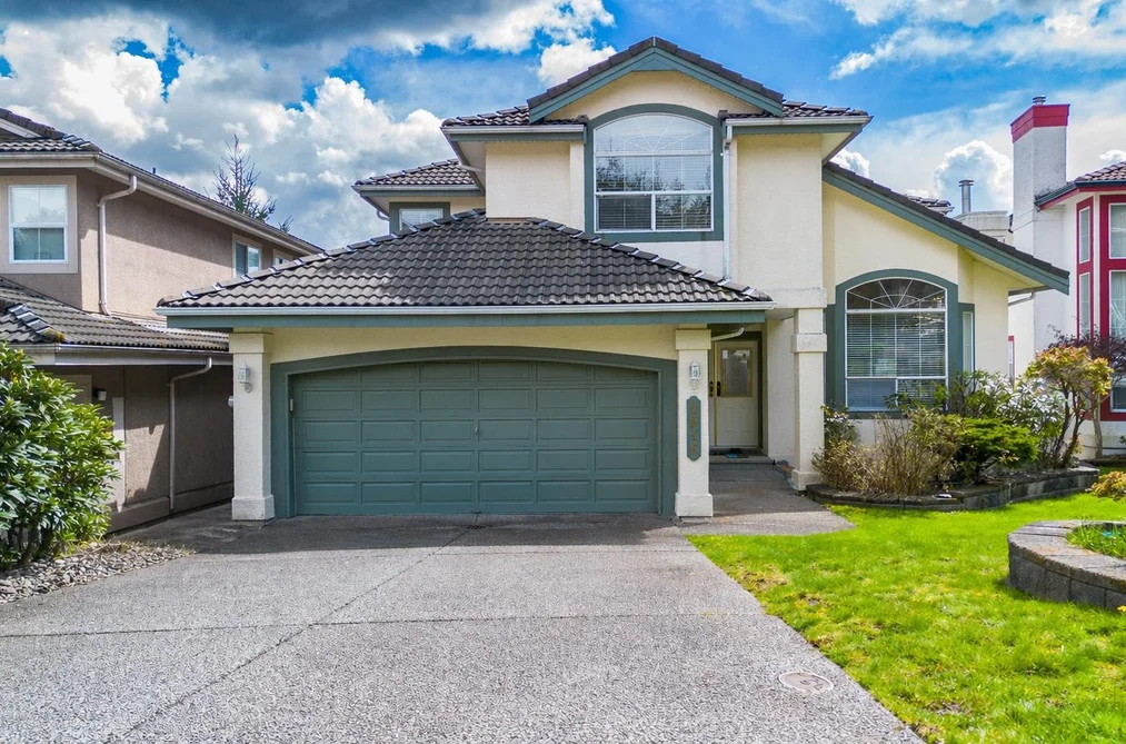 House for sale at 2946 Blackbear Court Coquitlam British Columbia - MLS: R3114581