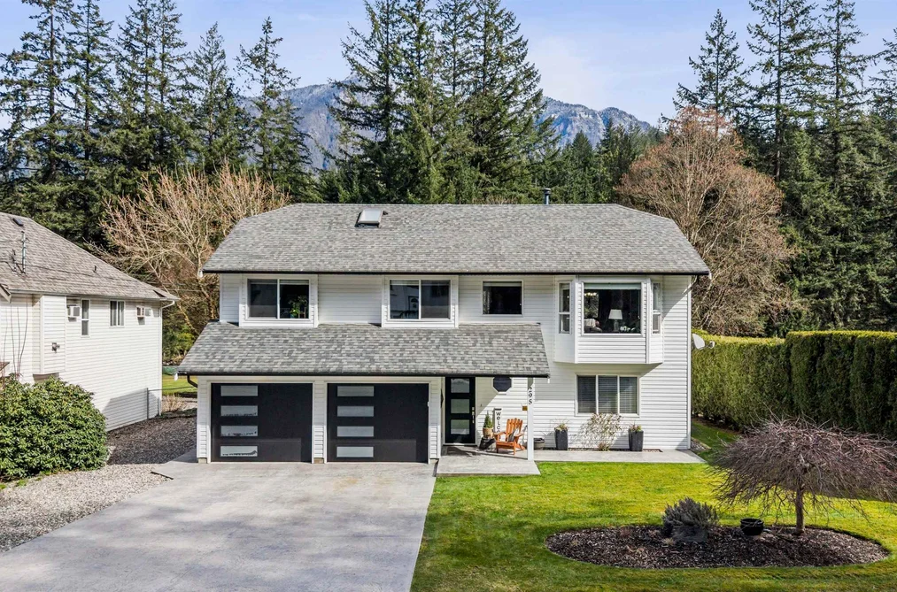 House for sale at 295 Forrest Crescent Hope British Columbia - MLS: R3106470