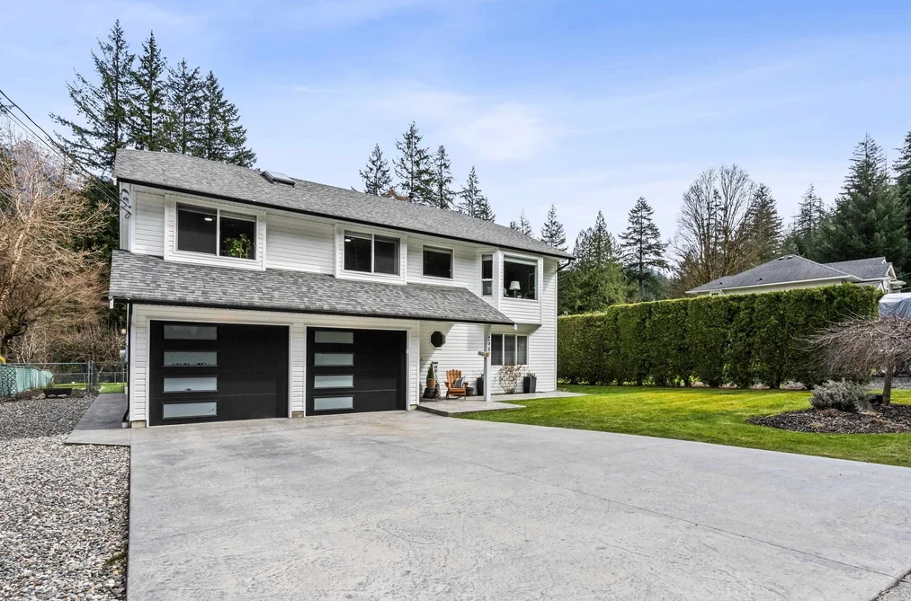 295 FORREST CRESCENT, Hope BC V0X 1L4, Hope BC — Residential for Sale - Photo 2