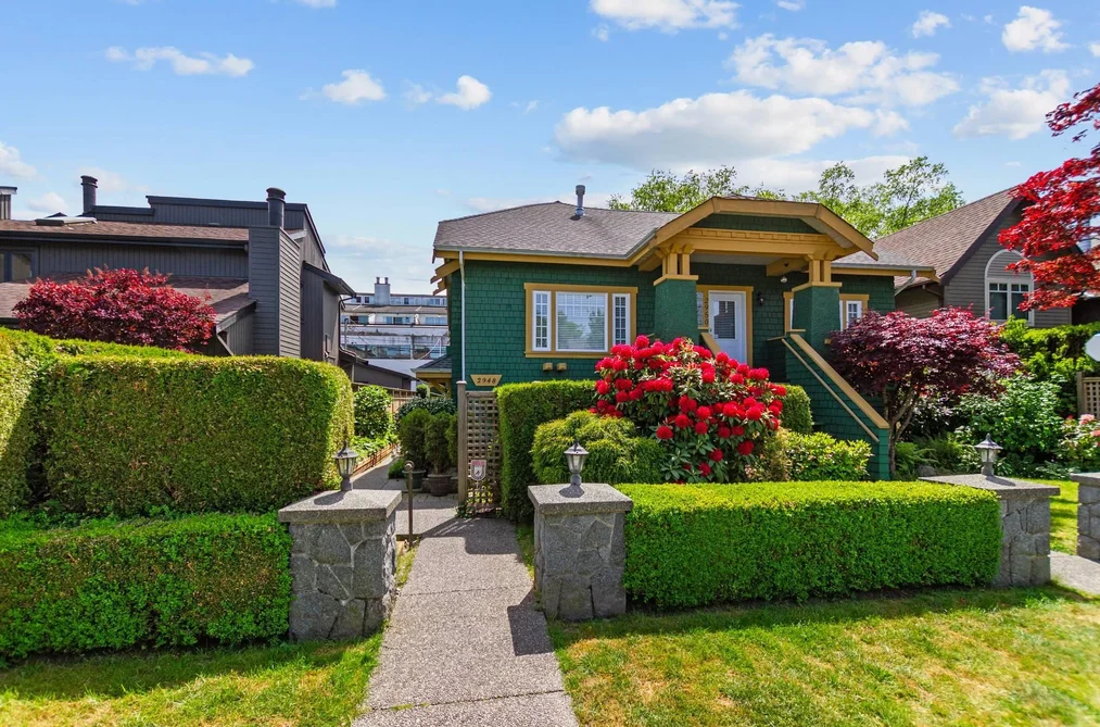 2952 W 8TH AVENUE, Vancouver BC V6K 2C1, Vancouver BC — Residential for Sale - Photo 2