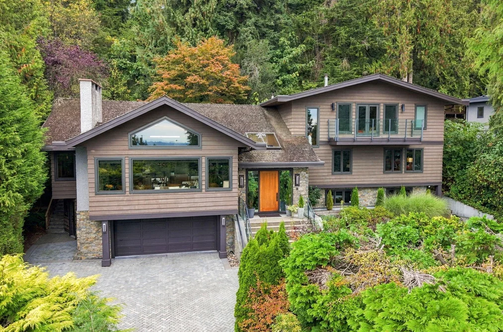 House for sale at 2953 Altamont Crescent West Vancouver British Columbia - MLS: R3166175