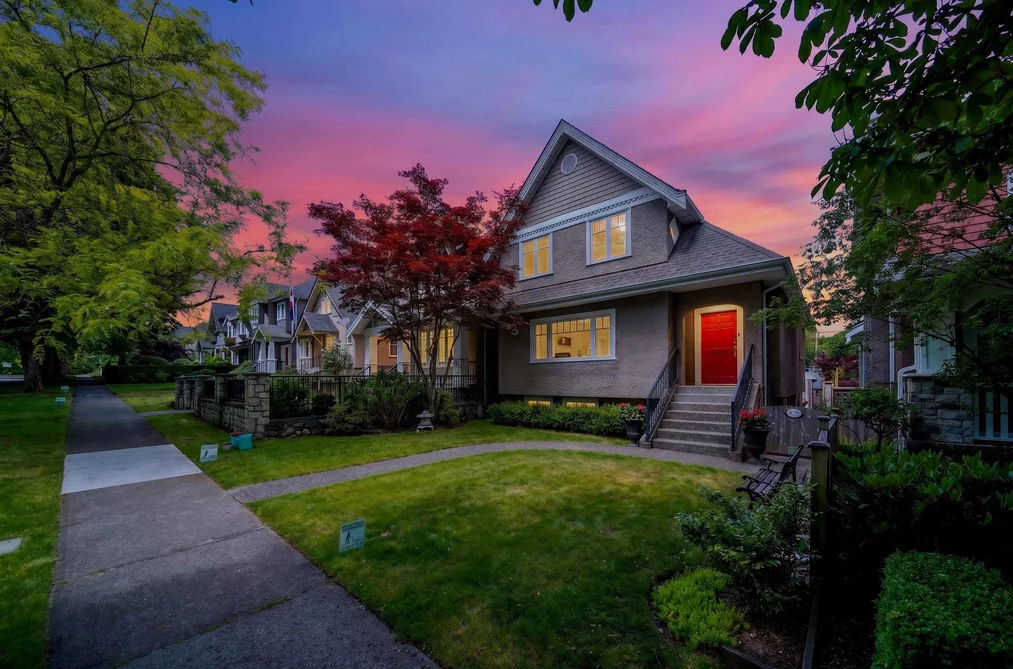 House for sale at 2953 W 35th Avenue Vancouver British Columbia - MLS: R3136530